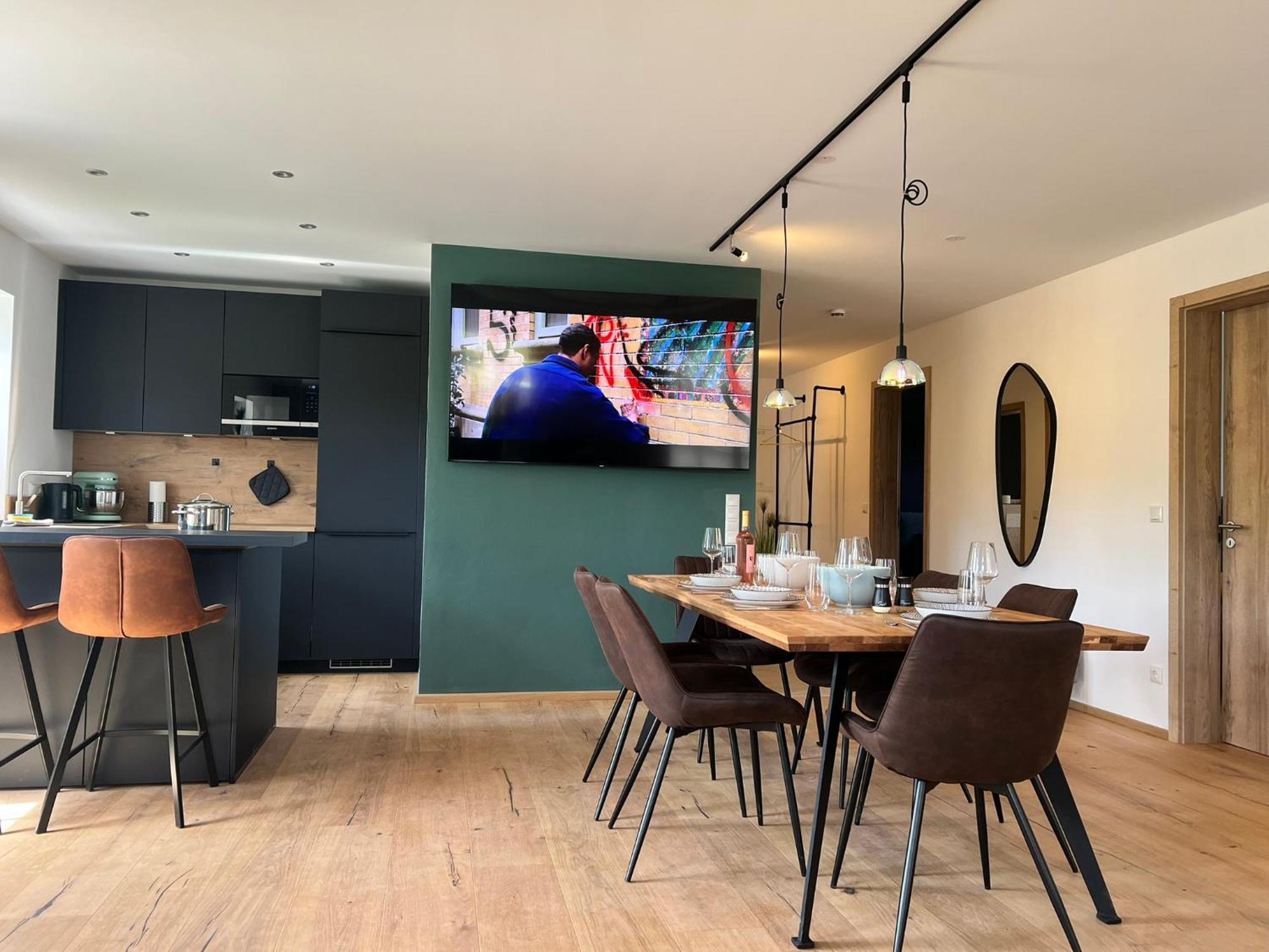 Stay Nice Apartments Dorfen Naehe Muenchen Jacuzzi Grillkota 75 Zoll Tv Luaran gambar